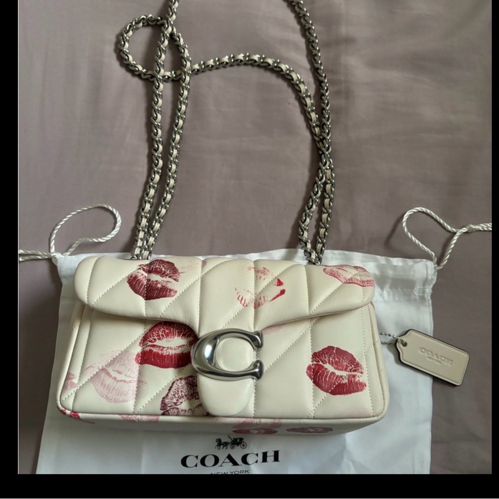 ❌SOLD❌NWT coach quilted tabby 20 do not buy